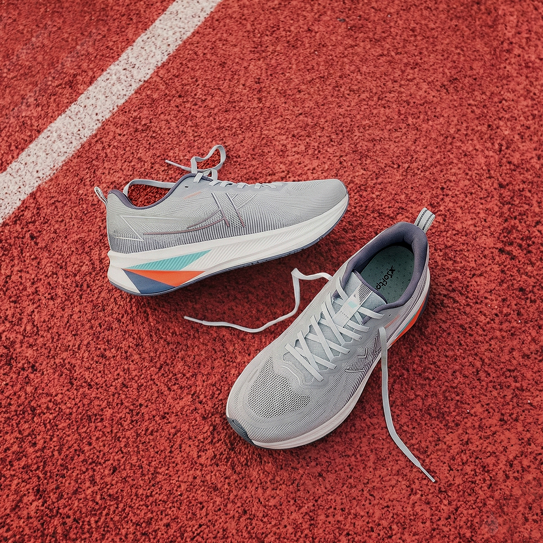 Men Running Shoes