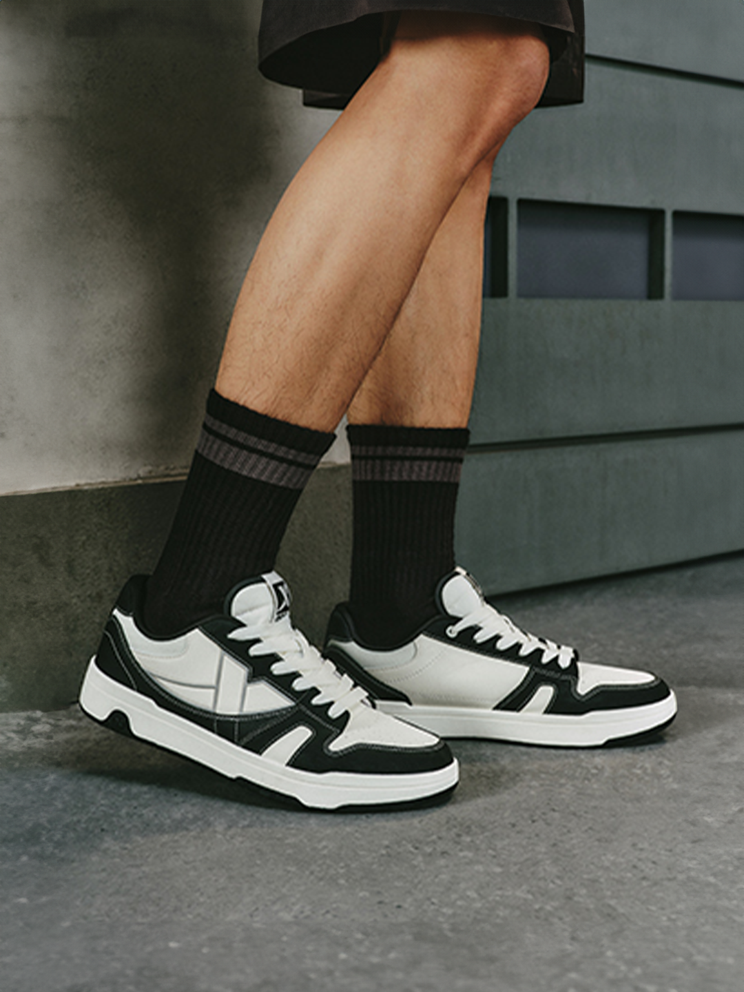 Xtep Men Skateboarding Shoes