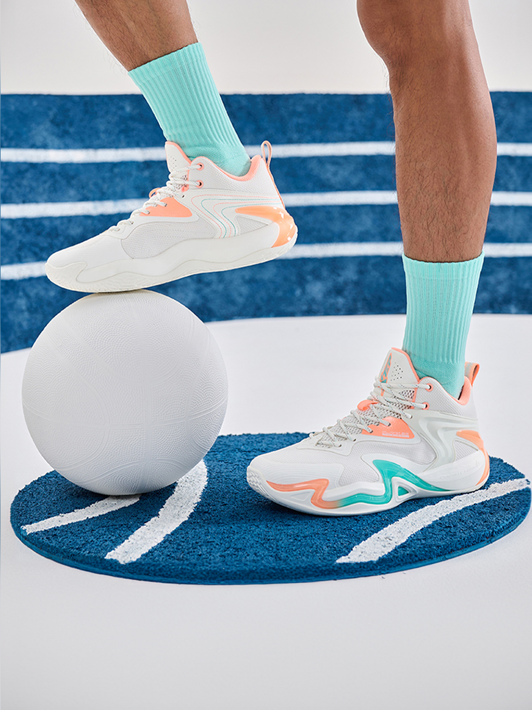 Xtep Men Dynamic Foam Basketball Shoes