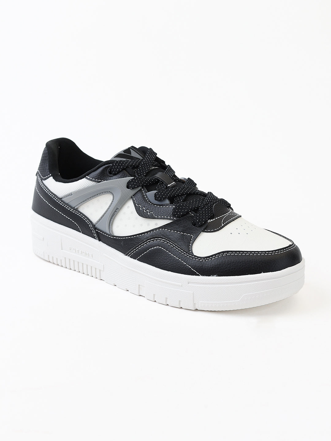 Xtep Men Classic Skateboarding Shoes