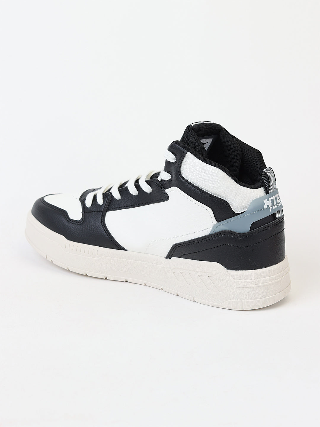 Xtep Men Skateboarding Shoes