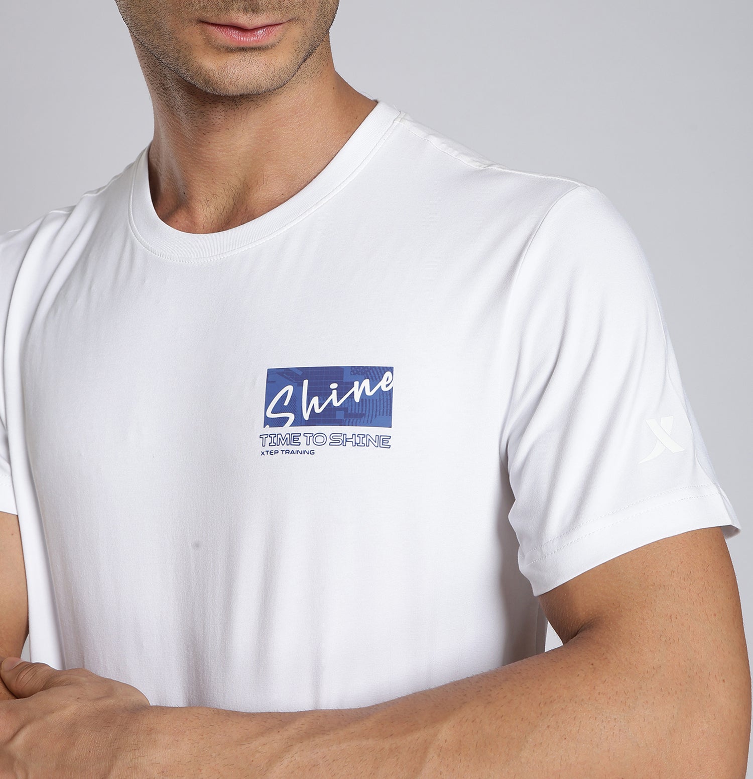 Xtep Men Solid Training Tshirt