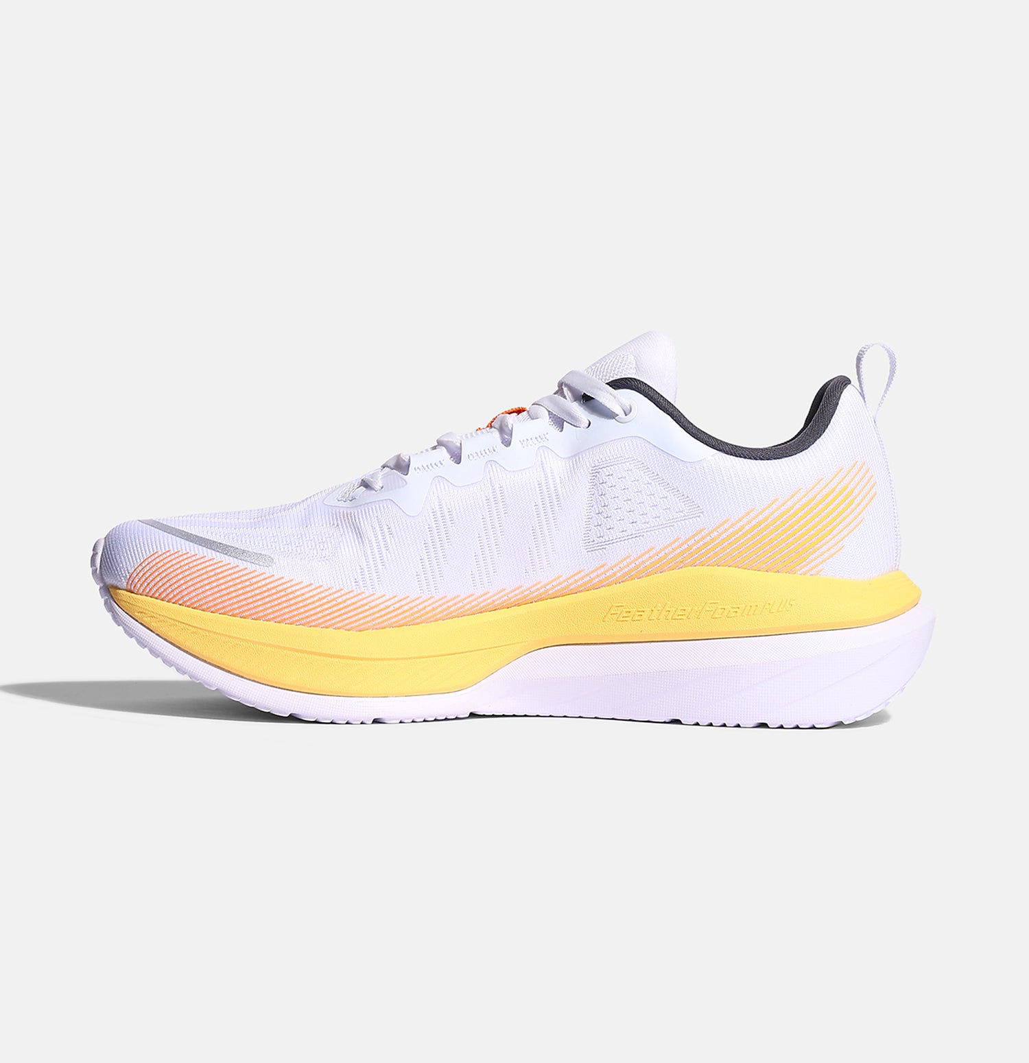 Xtep Men Feather Foam Running Shoes