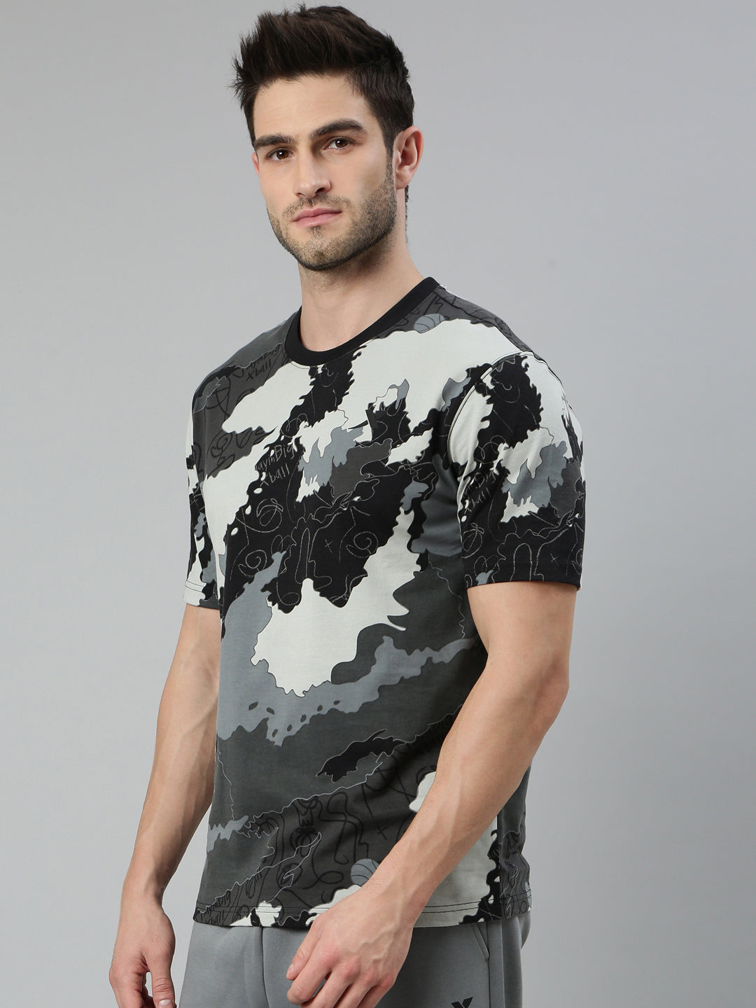 Xtep Men Short-sleeve T-shirt