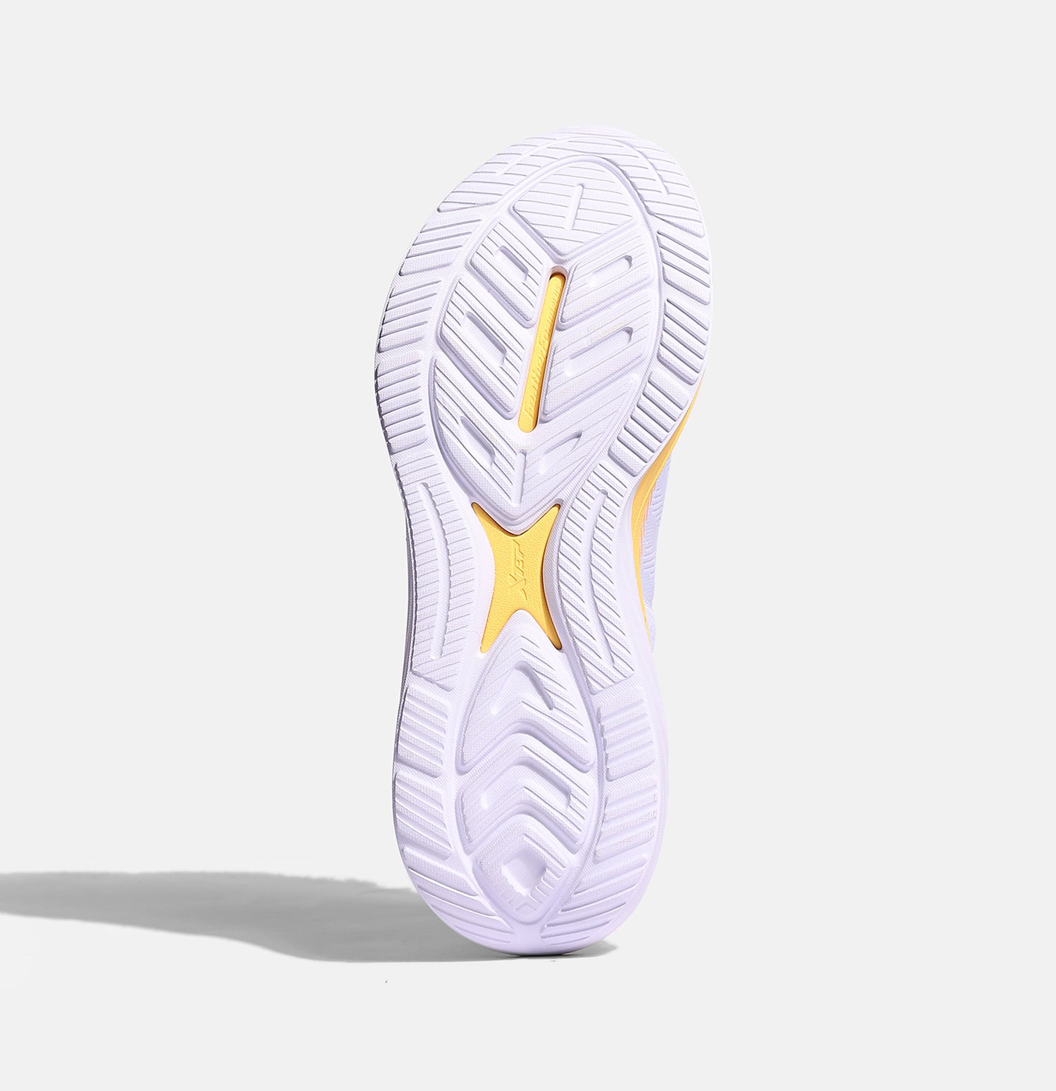 Xtep Men Feather Foam Running Shoes