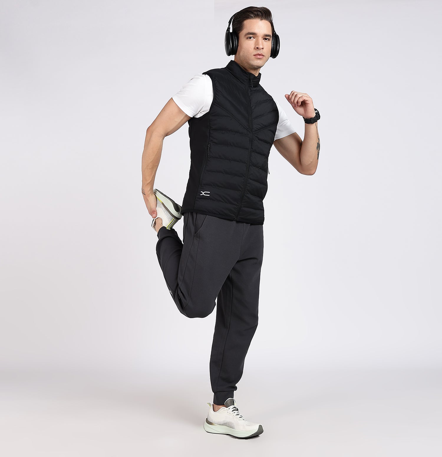 Windproof Water-Repellent Winter Jacket - Black