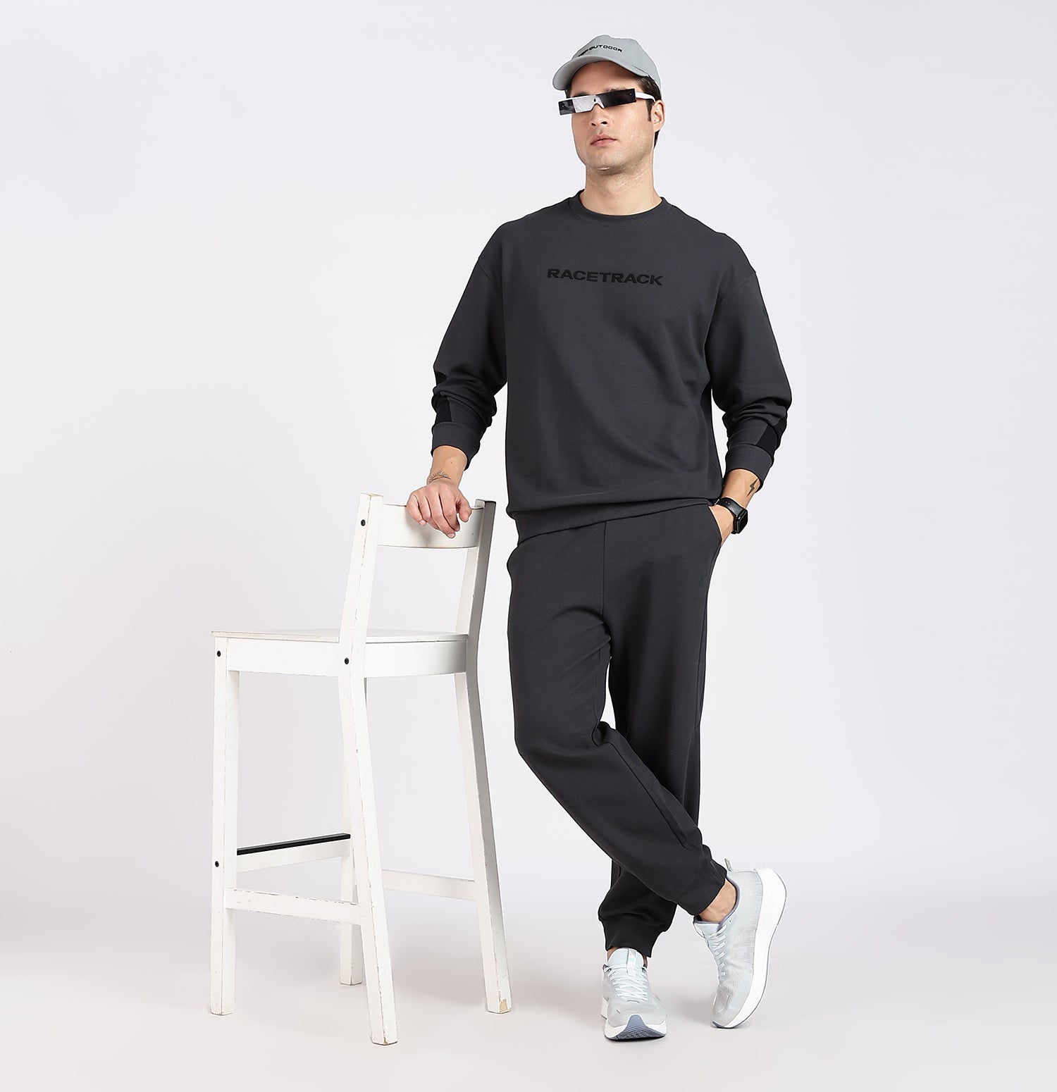 Micro Texture Loose Fit Sweatshirt - Horn Grey