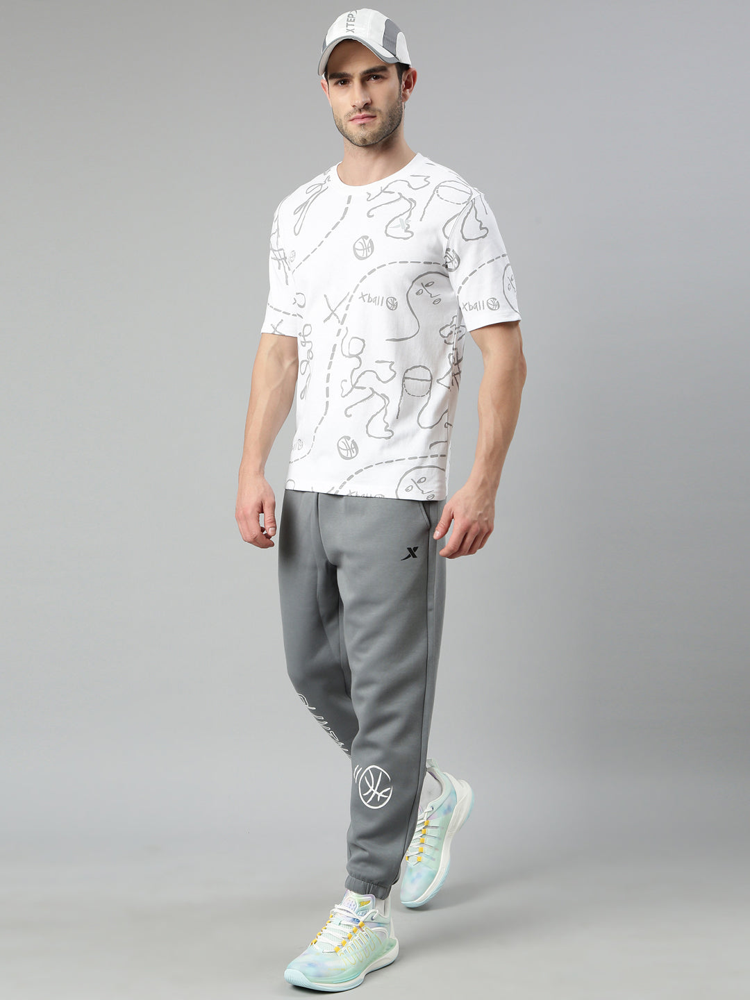 Xtep Men Relaxed Fit Short-sleeve T-shirt