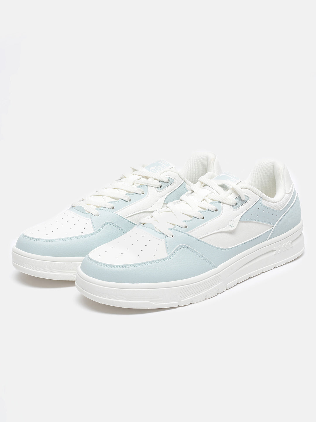 Xtep Colourblocked Sneakers