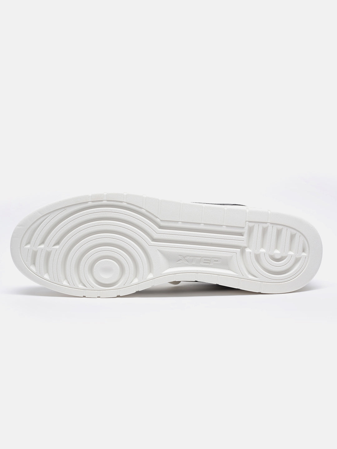Xtep Colourblocked Skateboarding Shoes