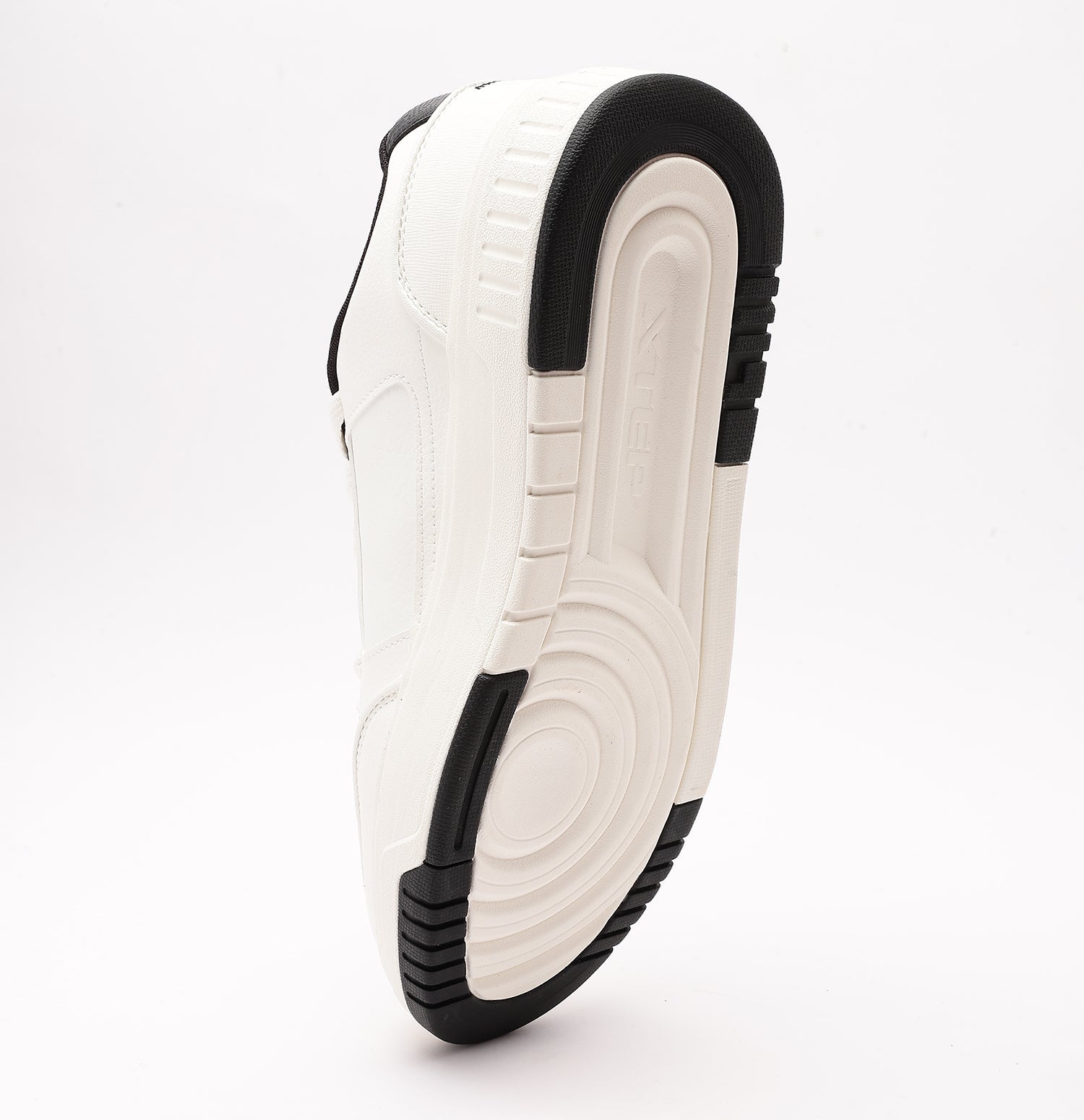 Classic Canvas Sneaker - Canvas White
