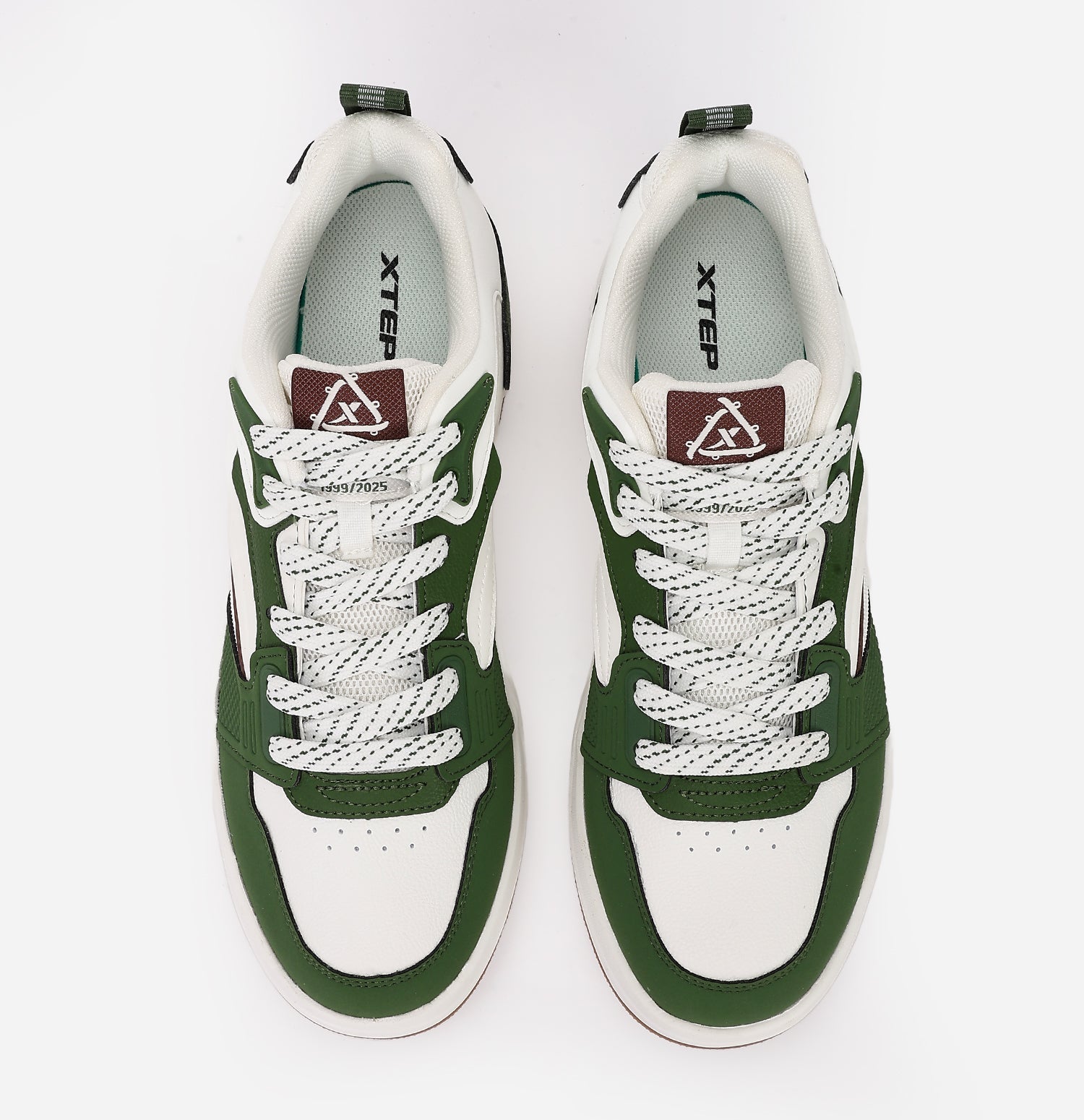 Classic Canvas Sneaker - Wildlife Green