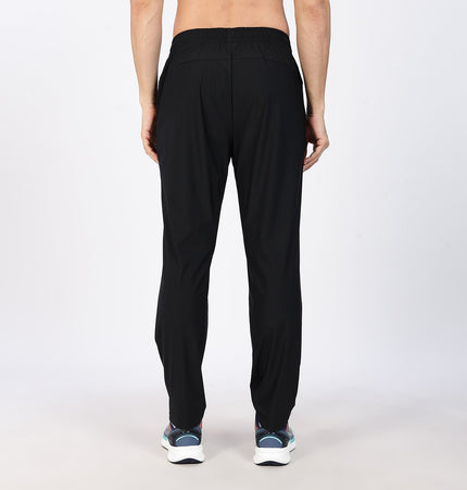 Xtep Men's Ice Cooling 3D Cut Training Trackpant Black