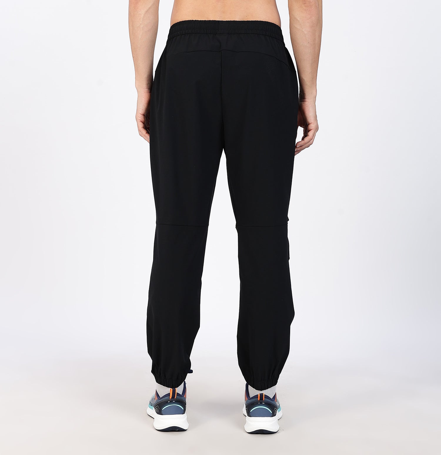Quick-Dry Loose Fit Training Trackpants - Black