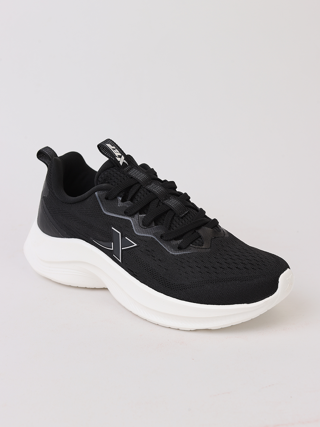 Xtep Women Feather Foam Running Shoes