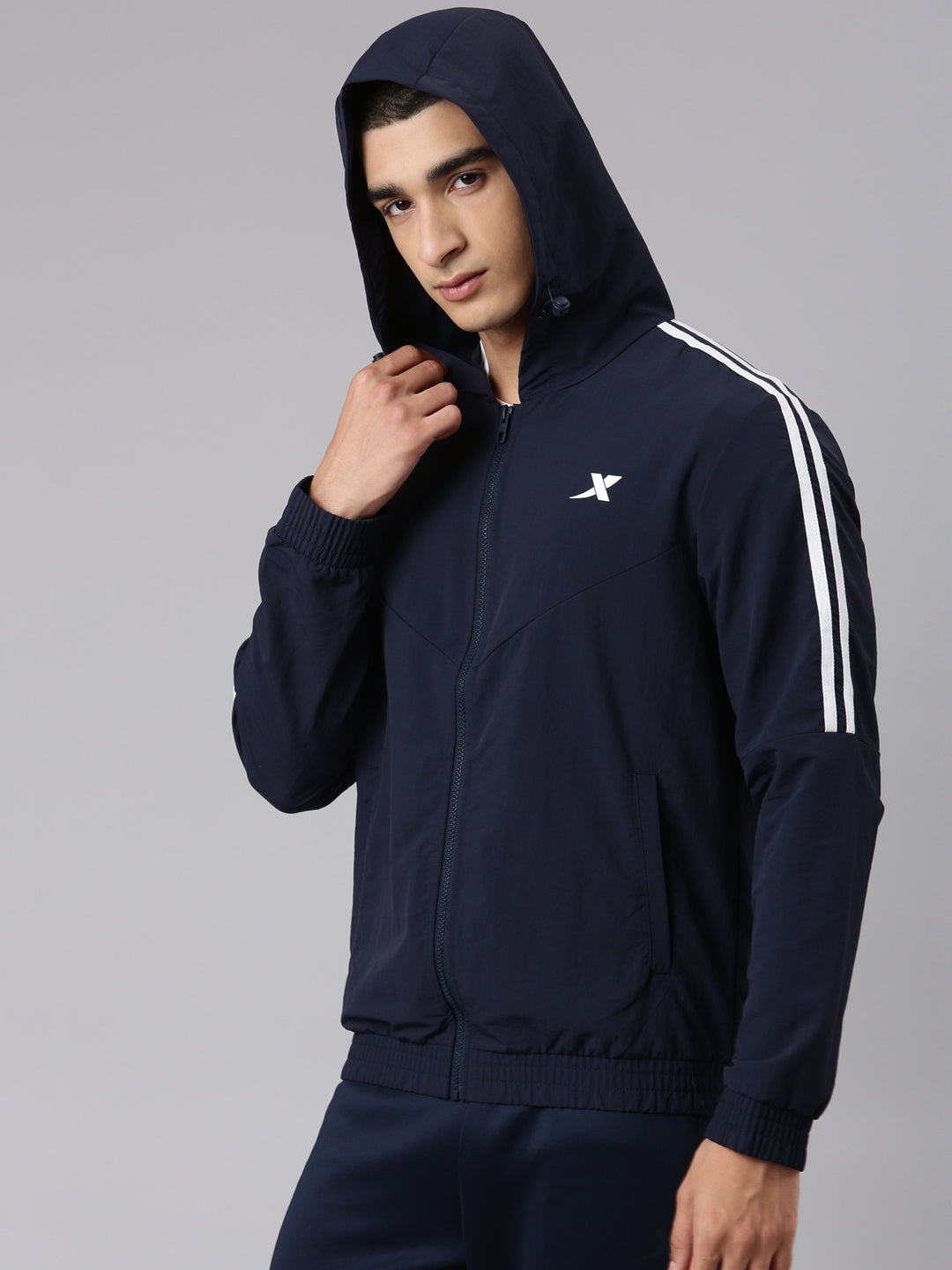 Xtep Men Single-layer Windbreaker