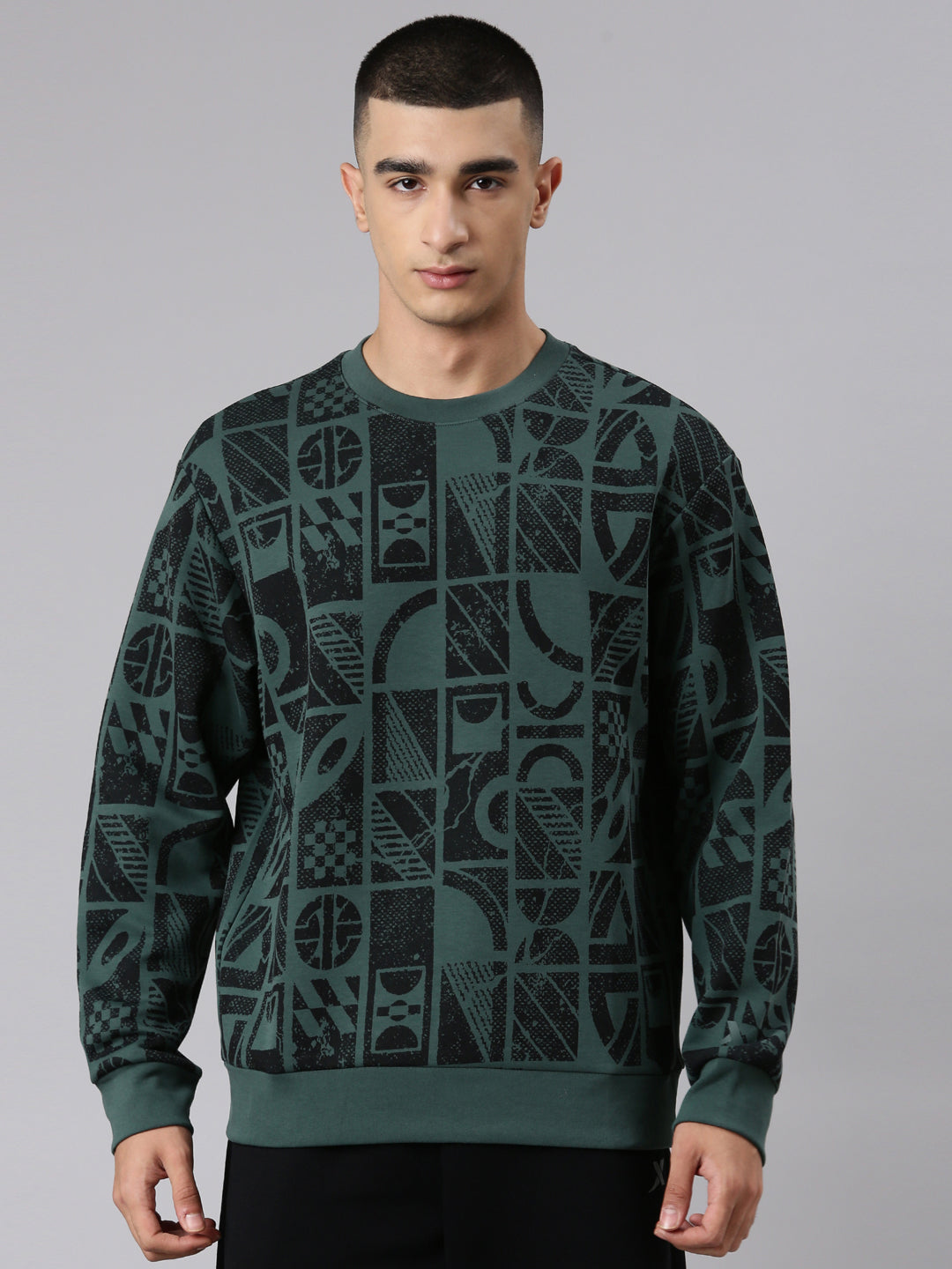 Xtep-Comfort Men Sweater - Base Green / XS
