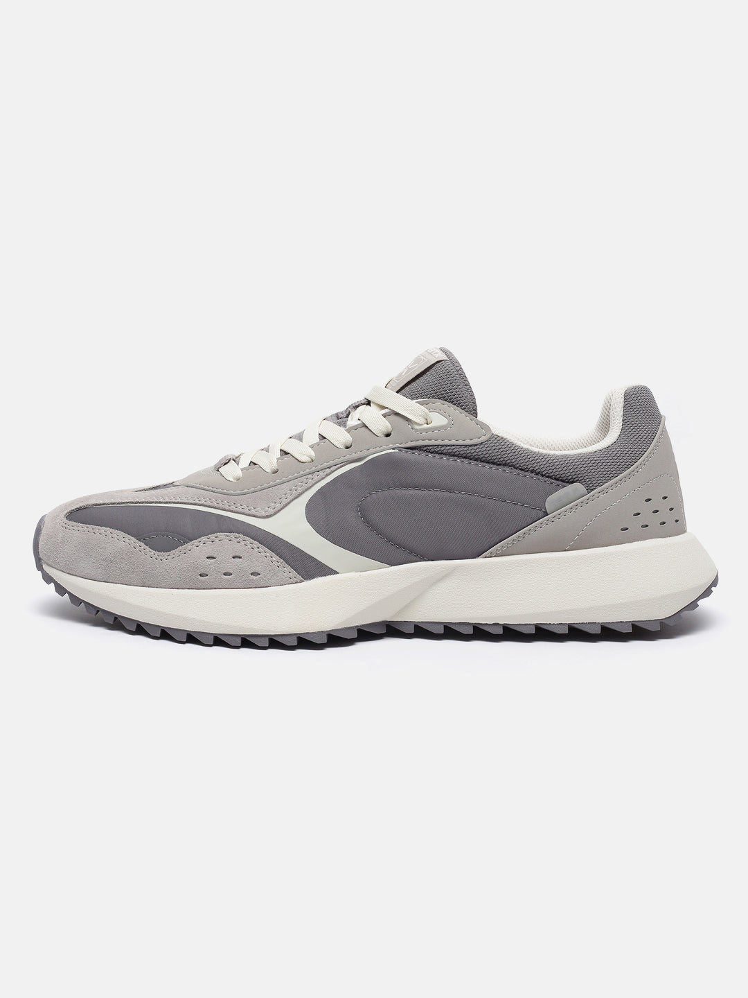 Xtep Men 70’s Retro Casual Shoes