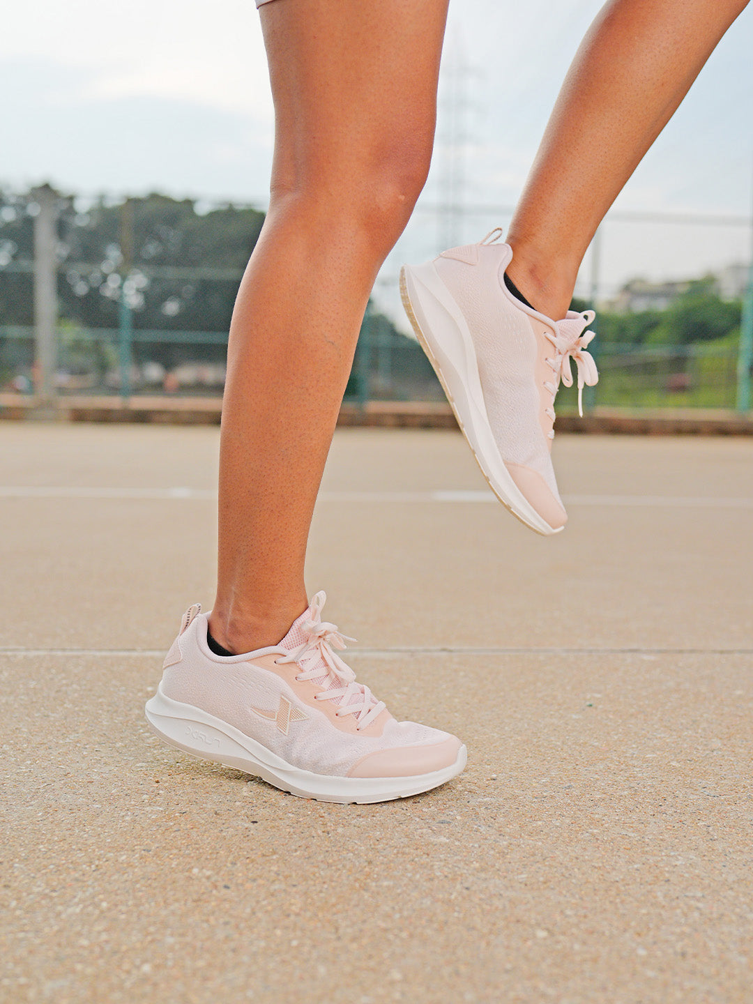 Xtep Women Comfort Running Shoes