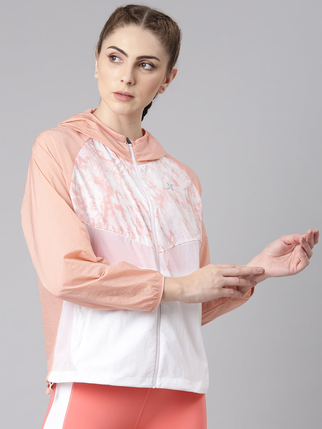 Xtep Women Running Single-layer Windbreaker