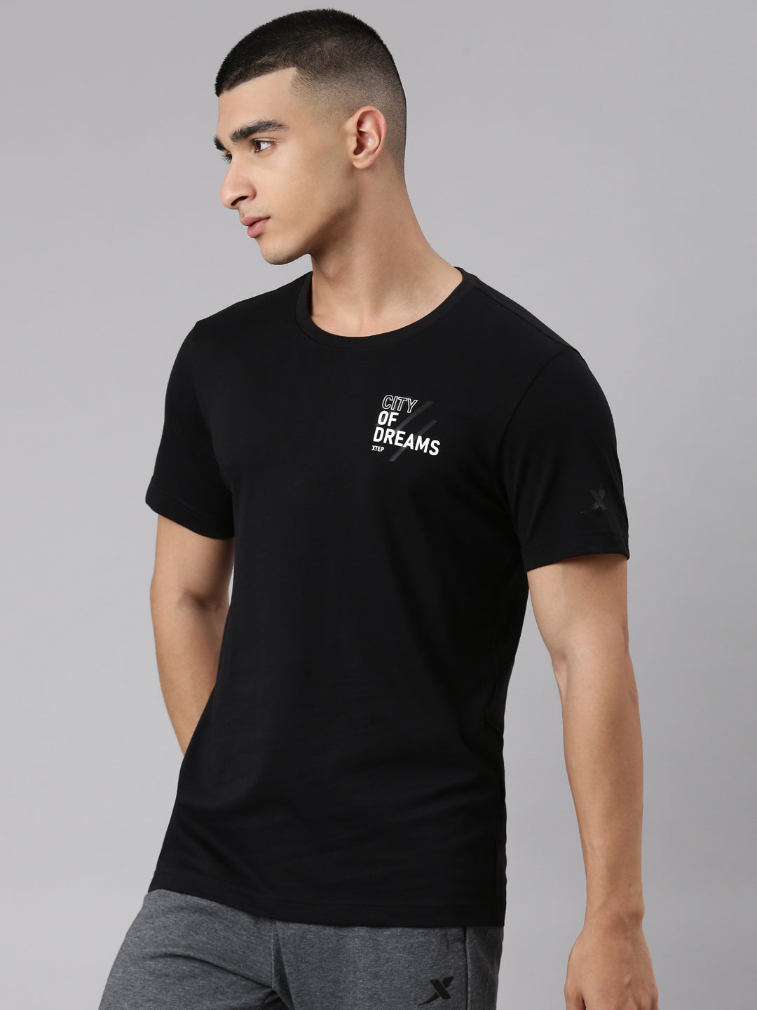 Xtep Men Lifestyle Short-sleeve T-shirt