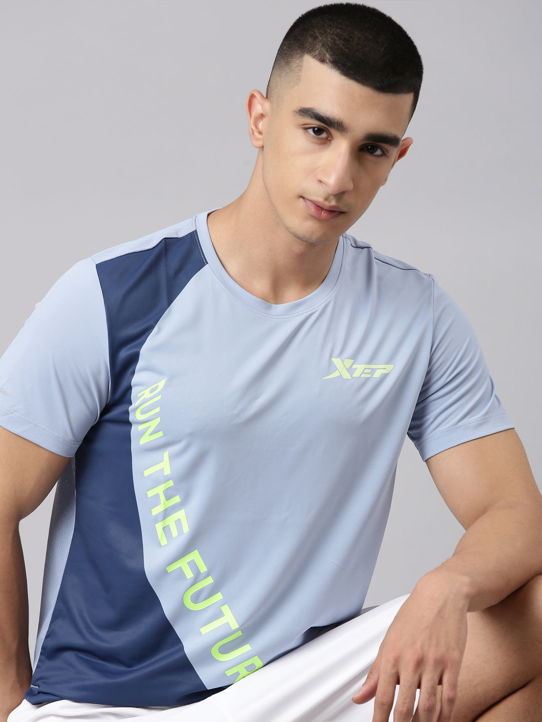 Xtep Men Running Short-sleeve T-shirt