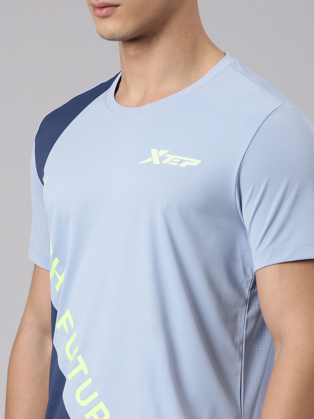 Xtep Men Running Short-sleeve T-shirt