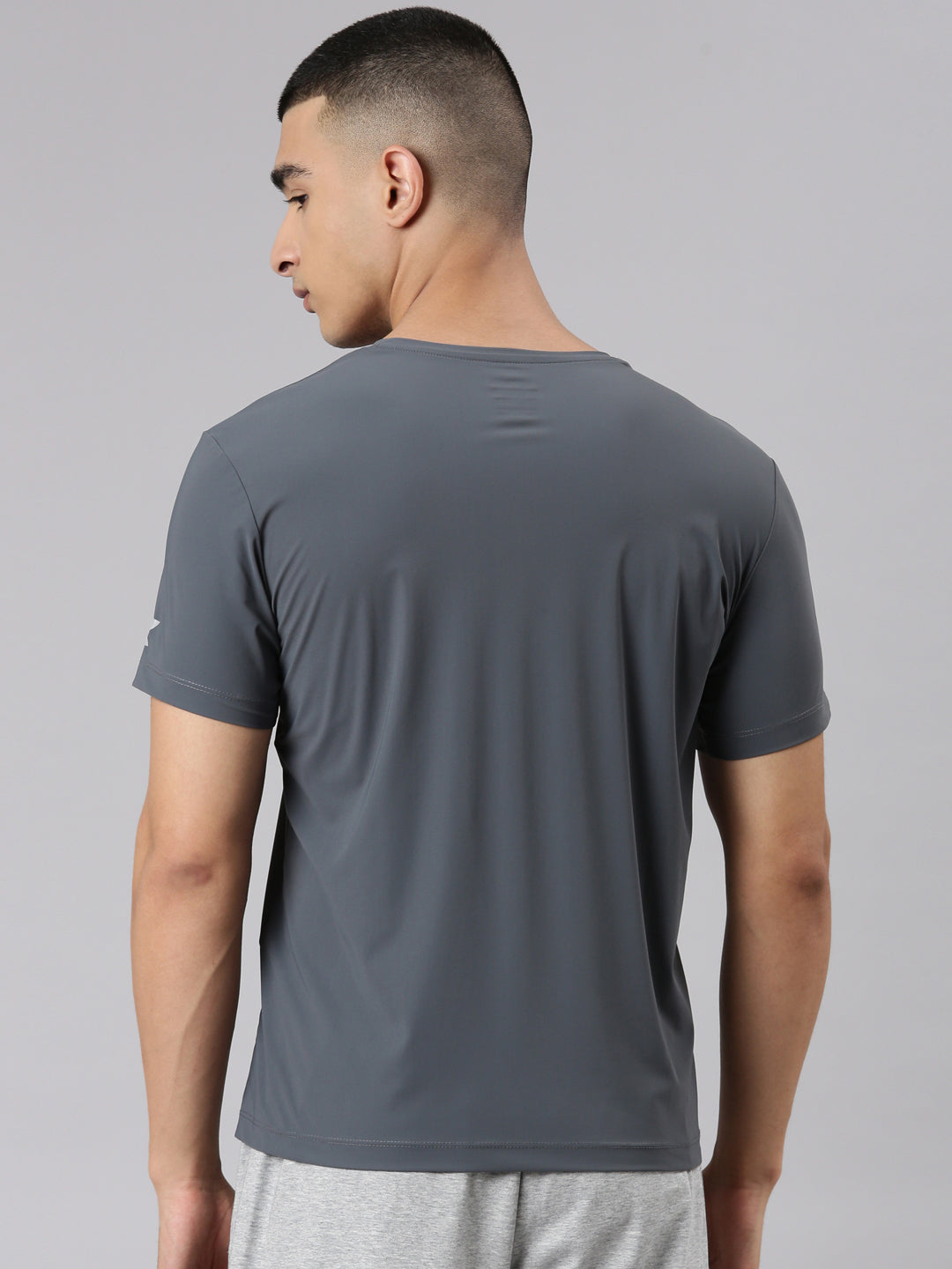 Xtep Men Running Short-sleeve T-shirt