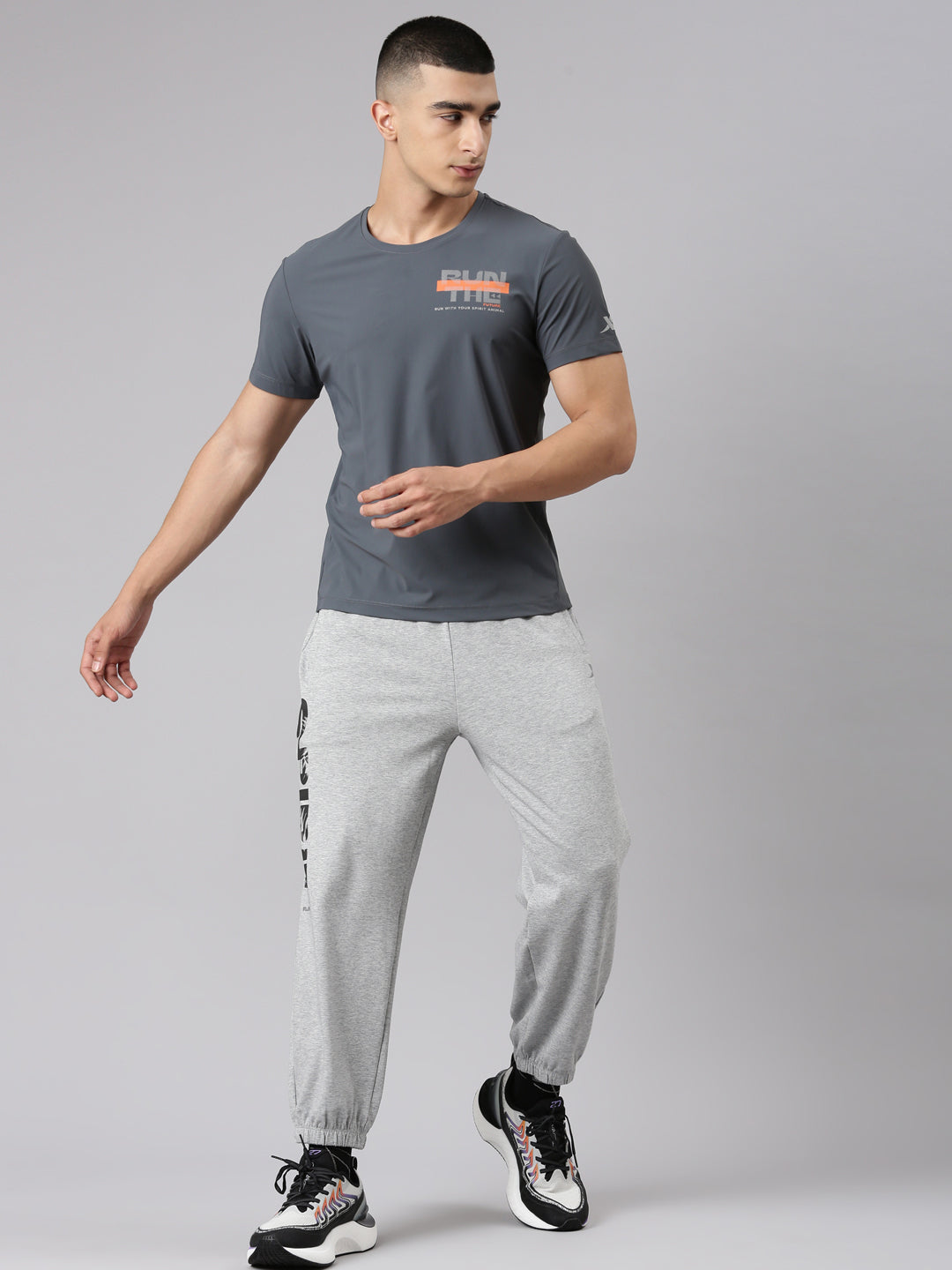 Xtep Men Running Short-sleeve T-shirt