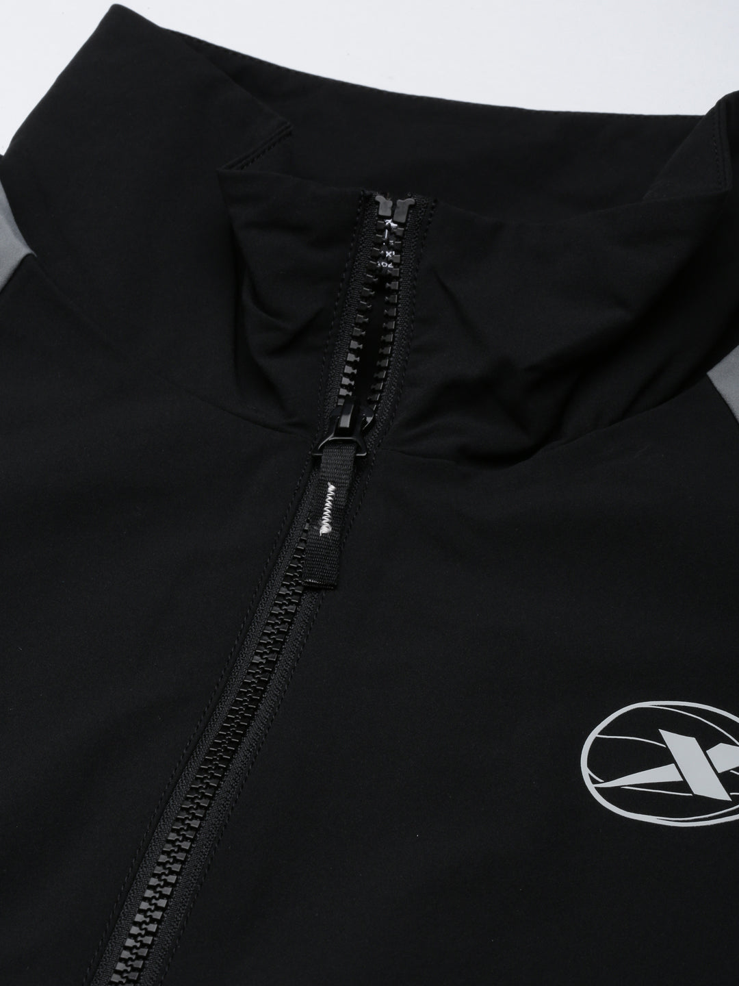 Xtep Men Windcheater Sporty Jacket