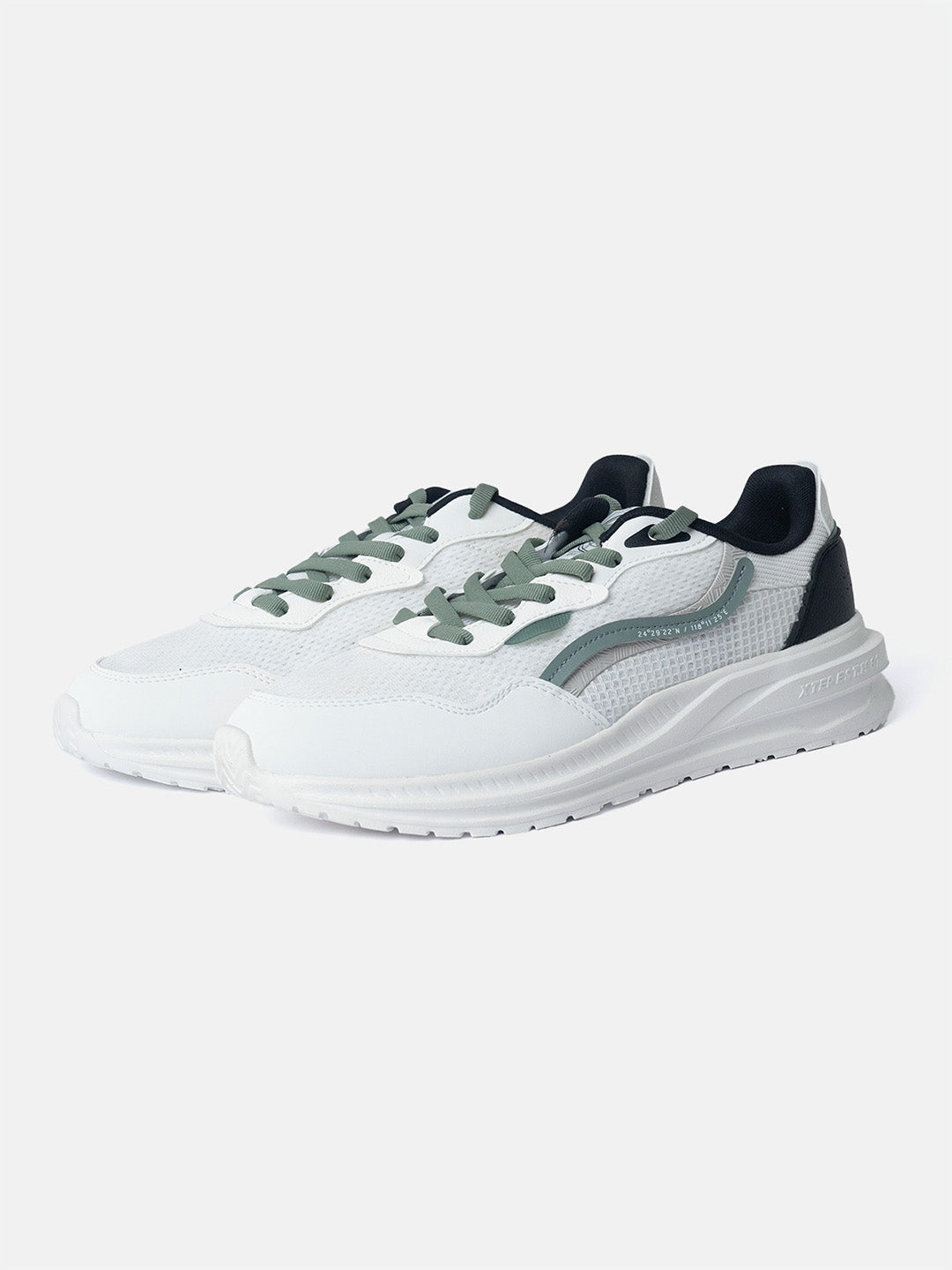 Xtep Men Urban Retro Sneakers