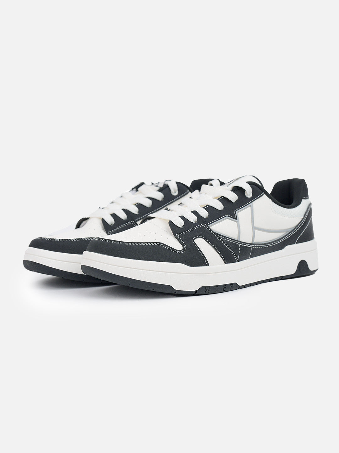 Xtep Men Skateboarding Shoes