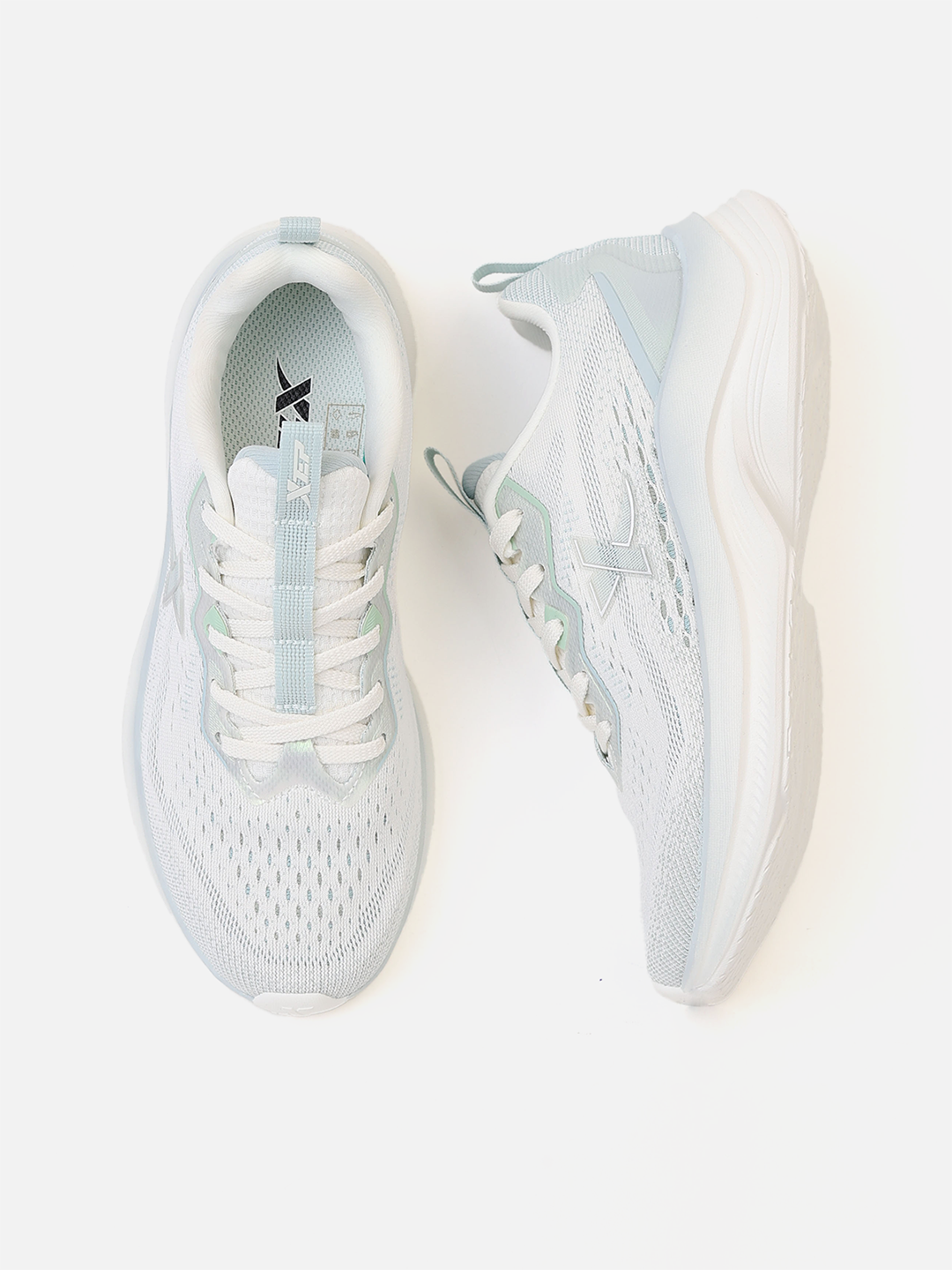 Xtep Women Feather Foam Running Shoes