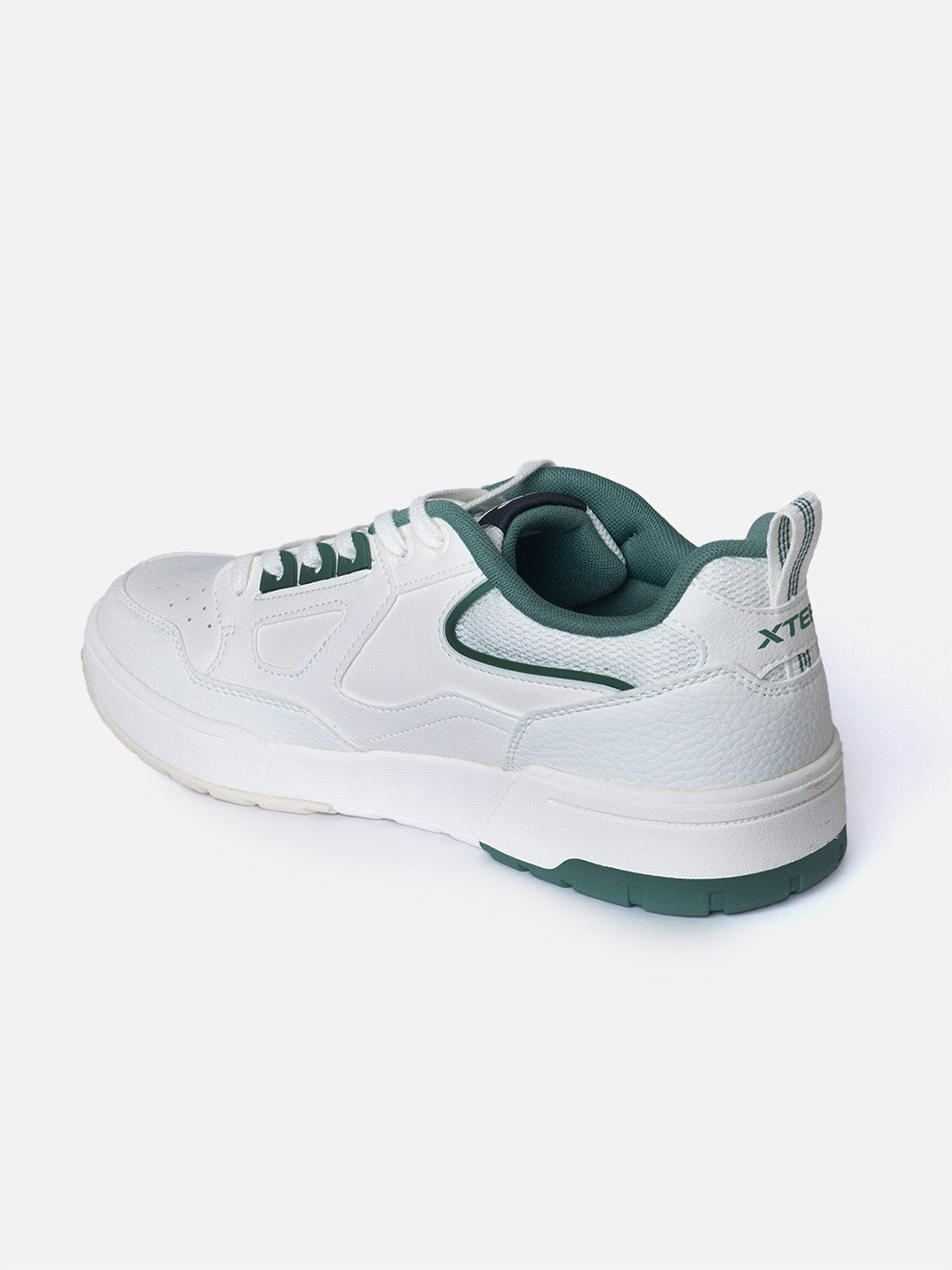 Xtep Colourblocked Sneakers