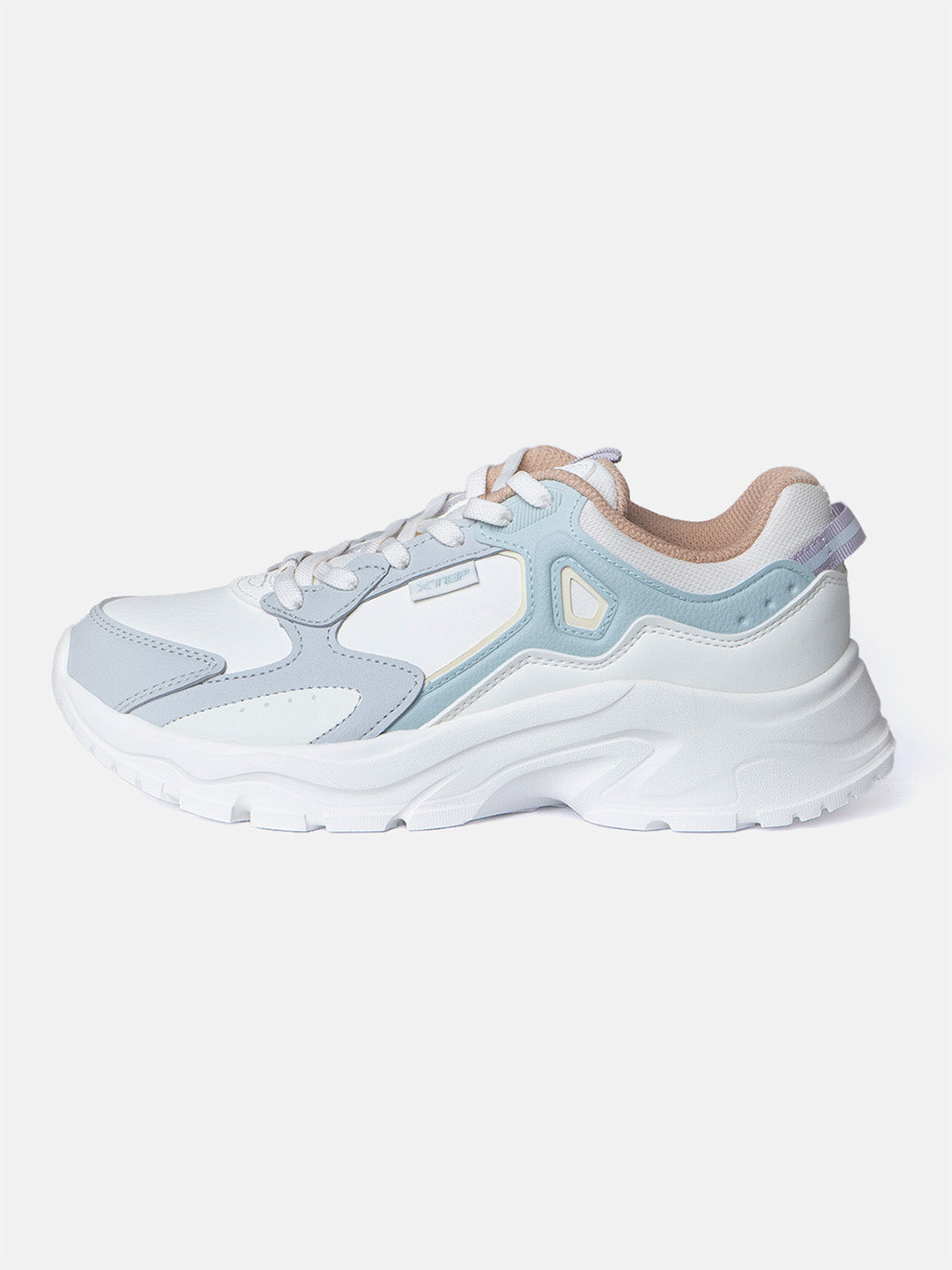 Xtep Women Colourblocked Sneakers