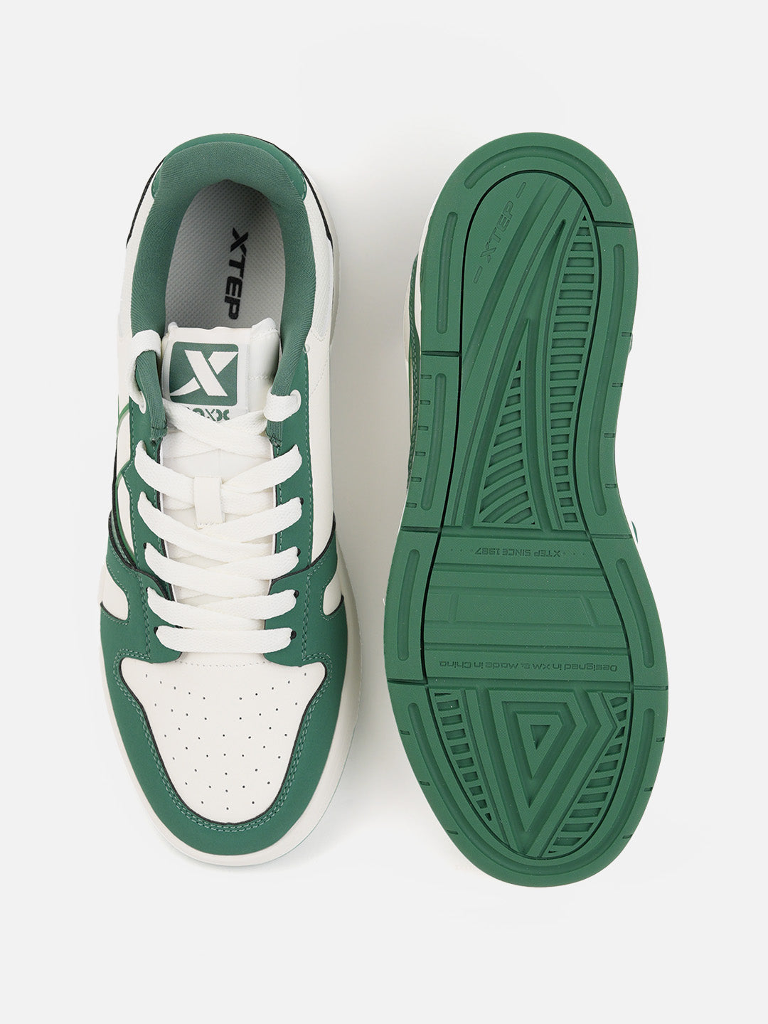 Xtep Men Skateboarding Shoes