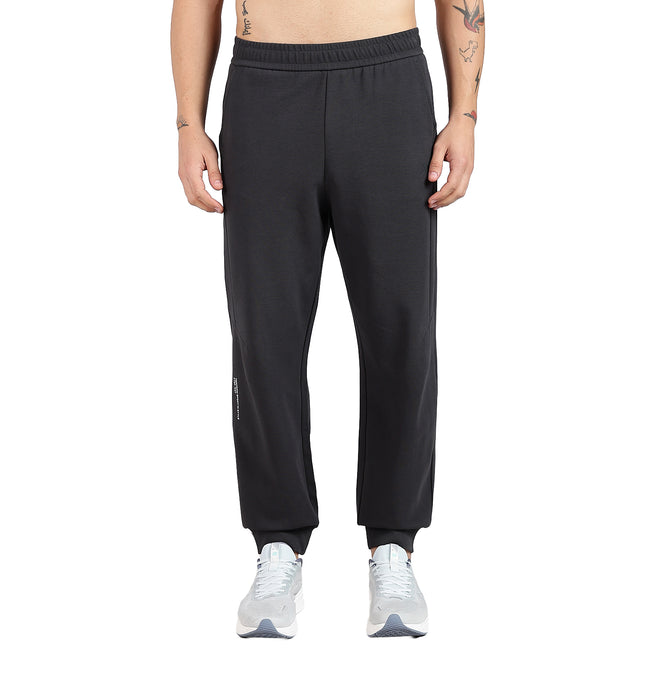 XTEP Men's Winter Lifestyle Micro Texture Surface Pattern Modern Pants