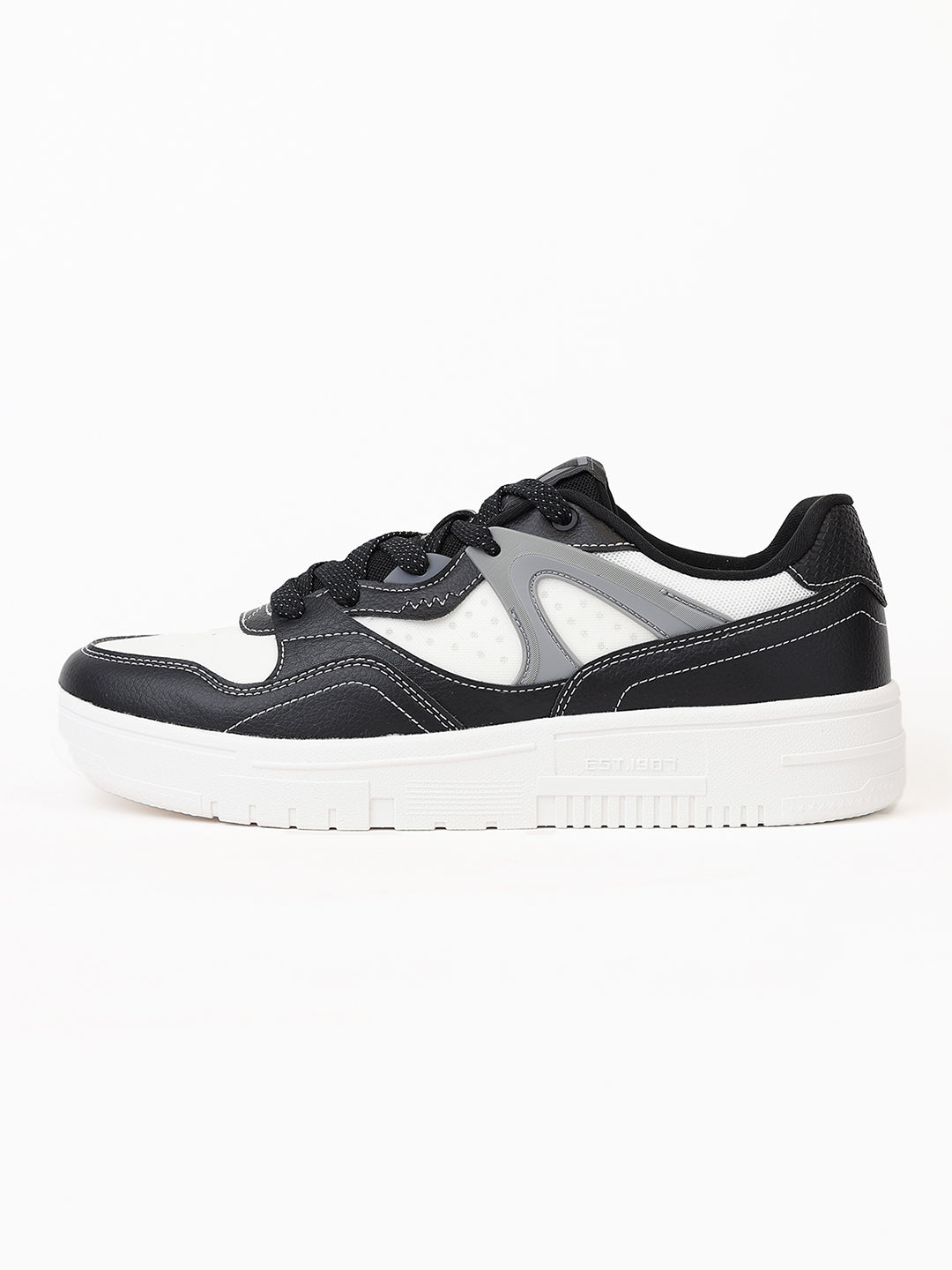 Xtep Men Classic Skateboarding Shoes