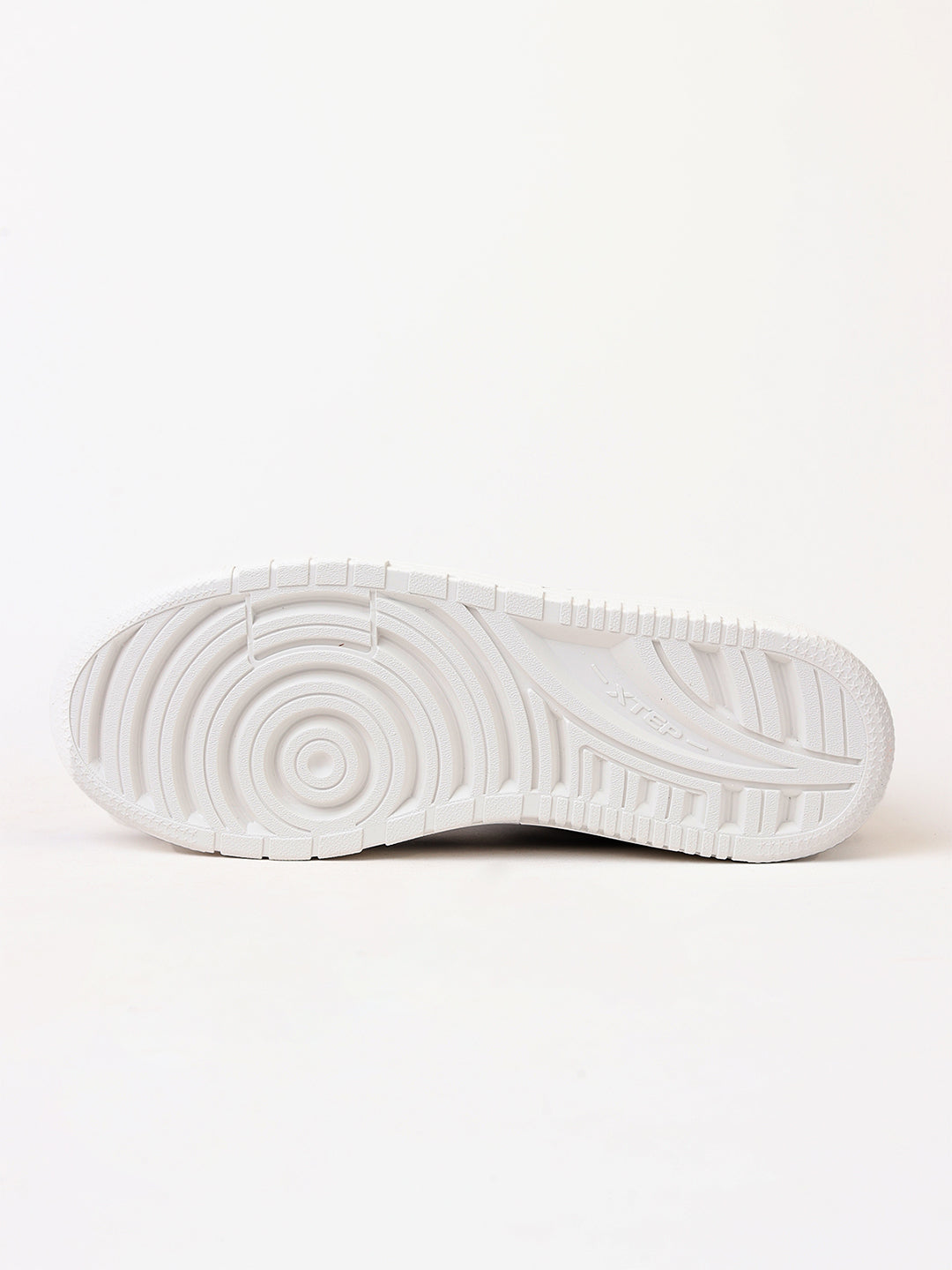 Xtep Men Classic Skateboarding Shoes