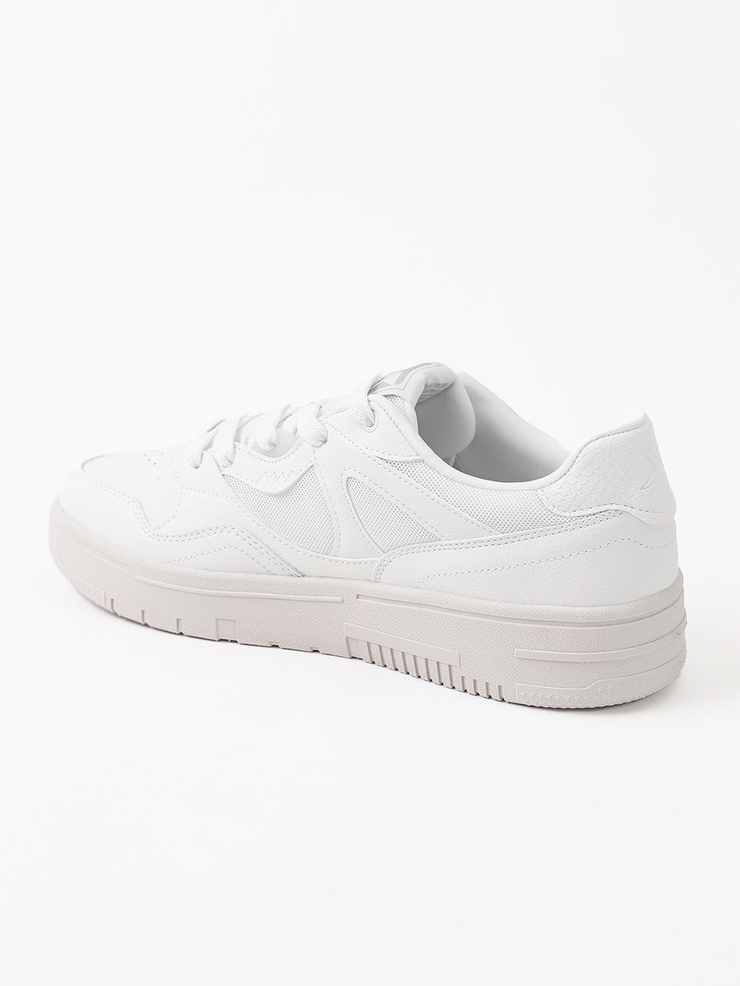 Xtep Men Classic Skateboarding Shoes