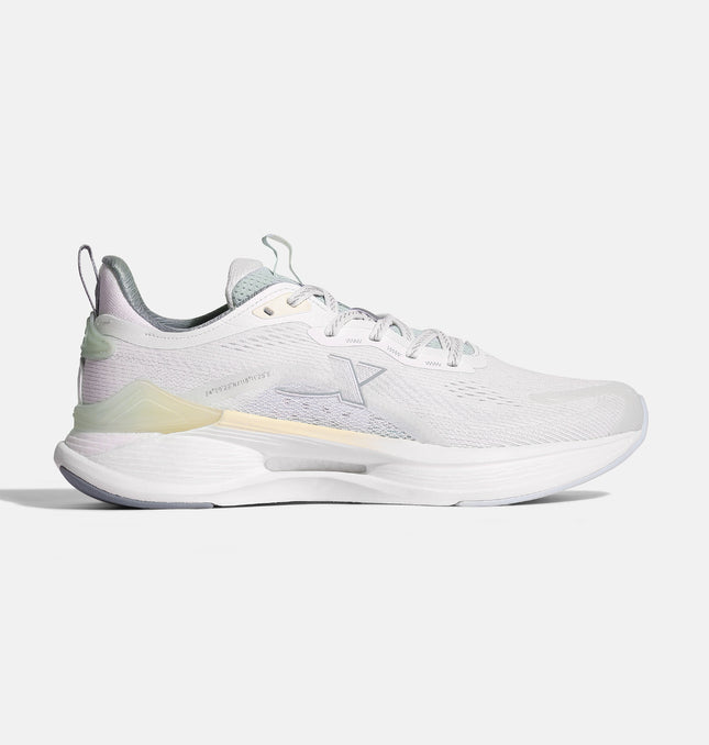 Xtep Women Dynamic Foam Running Shoes - Canvas white / Green / 35