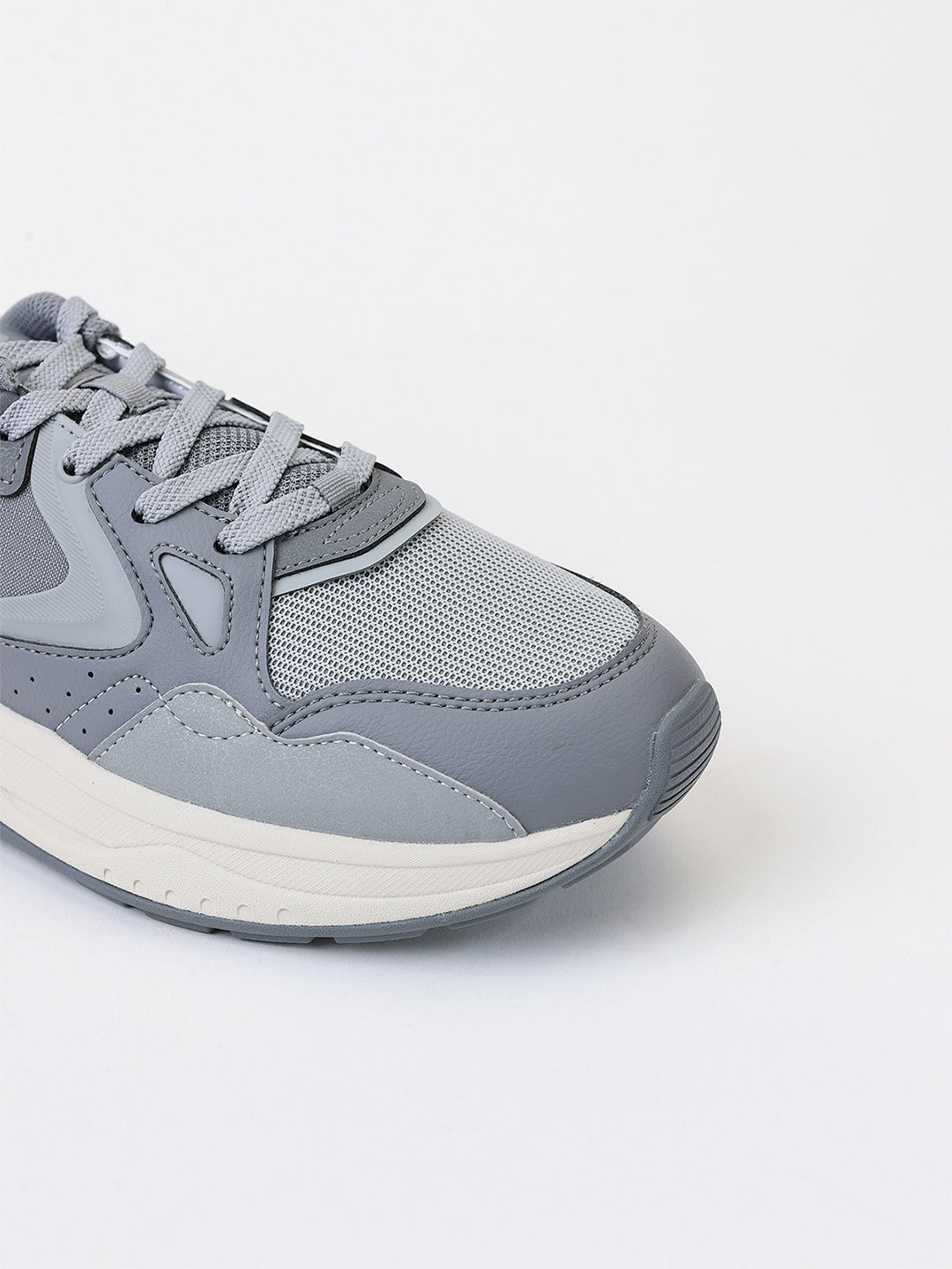 Xtep Men 80’s Retro Casual Shoes