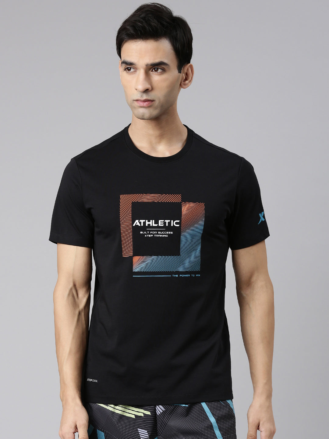 Xtep Men Training Short-sleeve T-shirt - Black / S