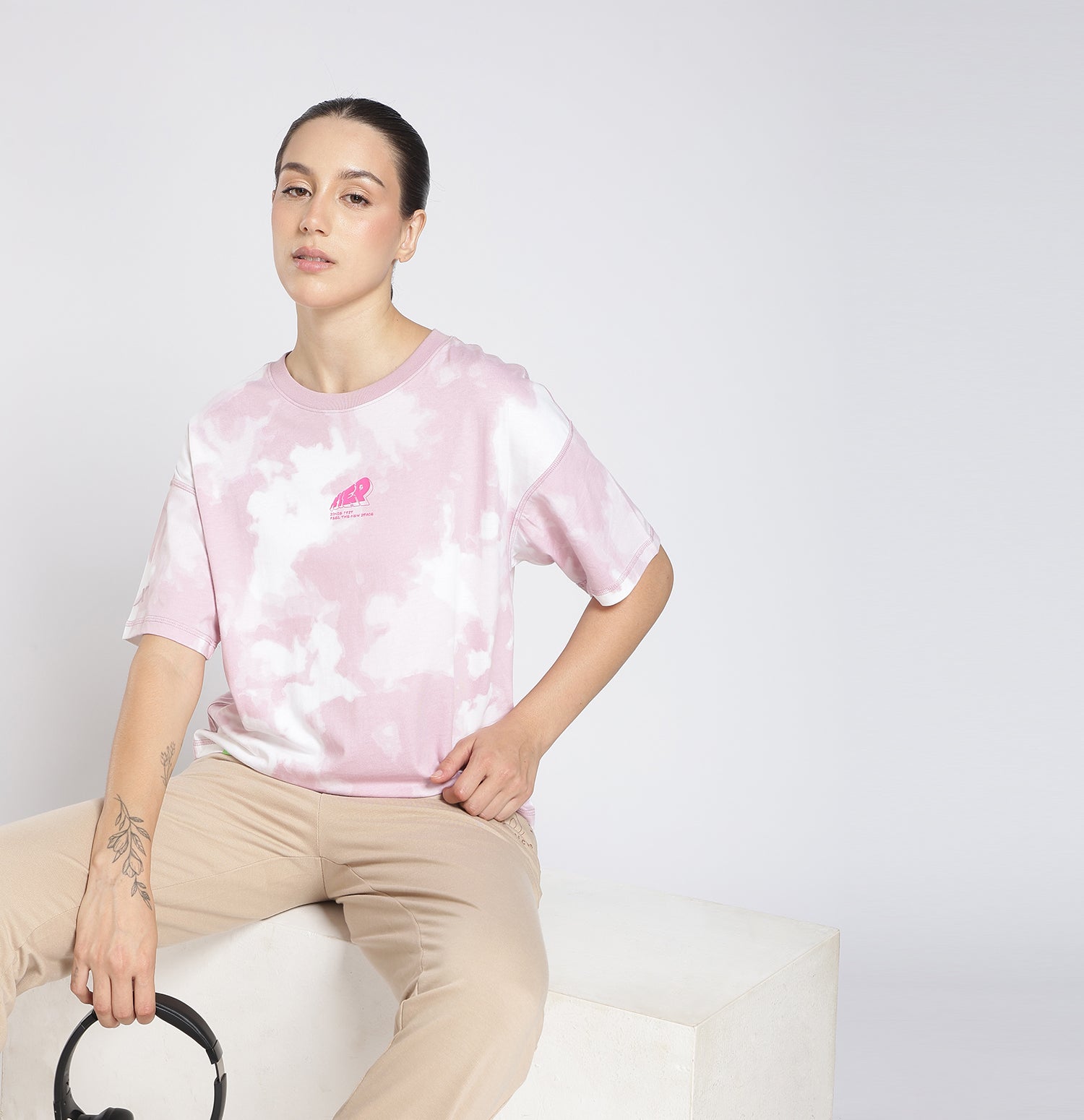 Xtep Women Floral Print T-Shirt