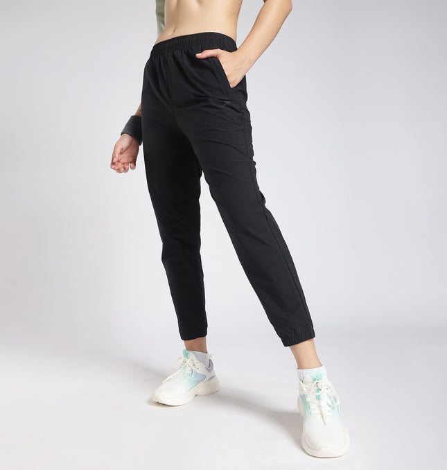 Xtep Women Running Woven 7/8 Track Pants