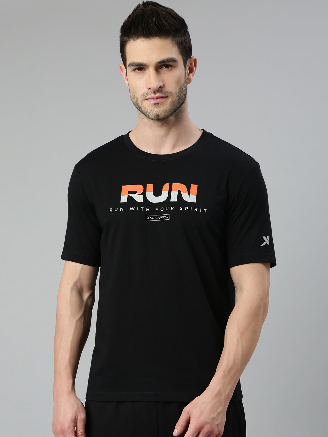 Xtep Men Running T-Shirt - Black / S
