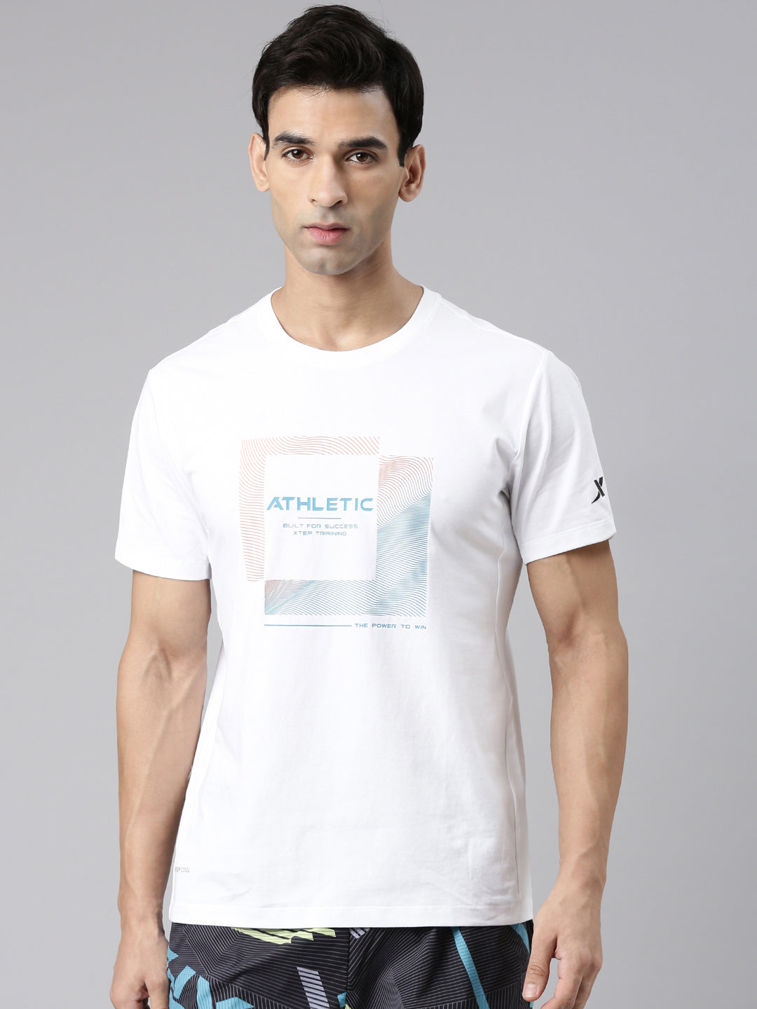 Xtep Men Training Short-sleeve T-shirt - Pearl White / S
