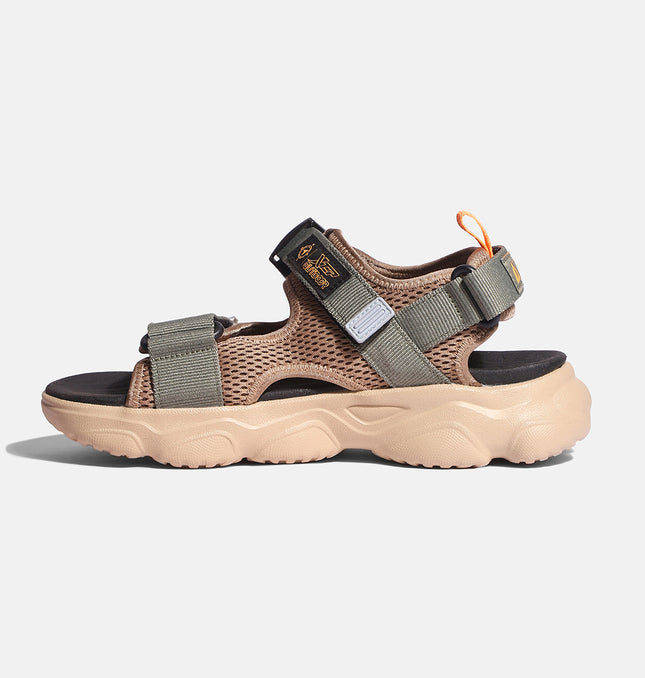 Xtep Men’s Open-Toe Sandal