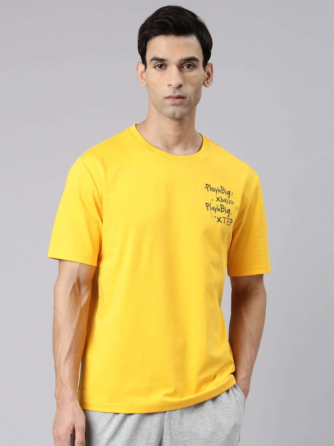 Xtep-Comfort Men Short-sleeve T-shirt - Tangering Yellow / S