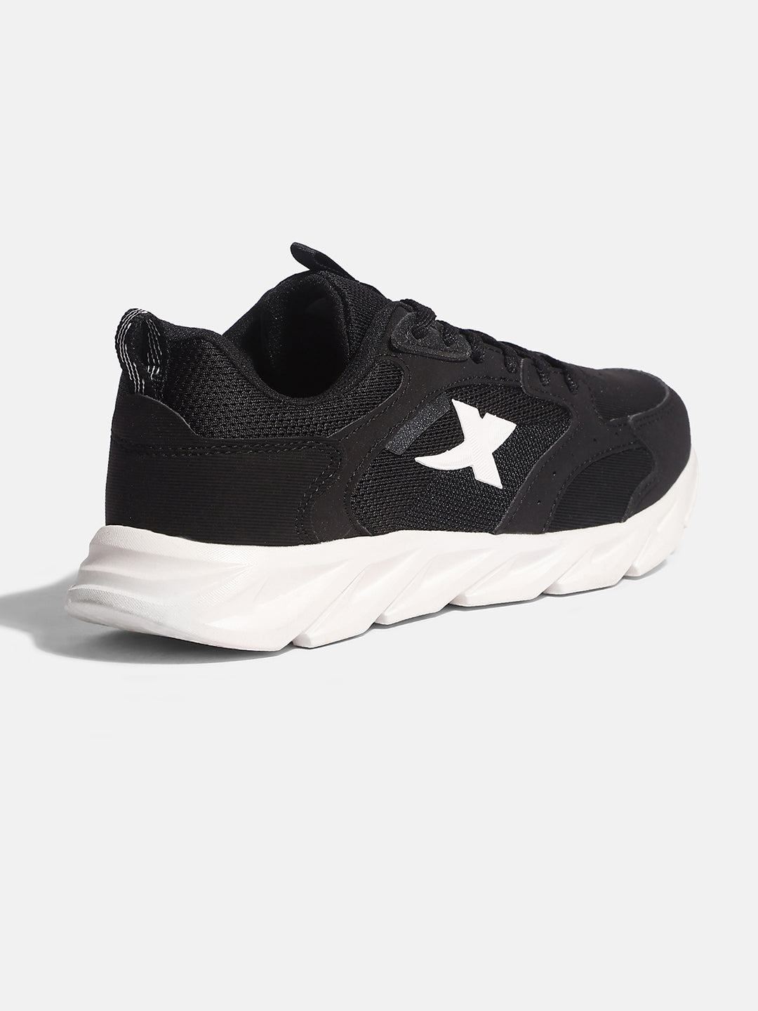 Xtep Women Feather Foam Comfort Running Shoes - black